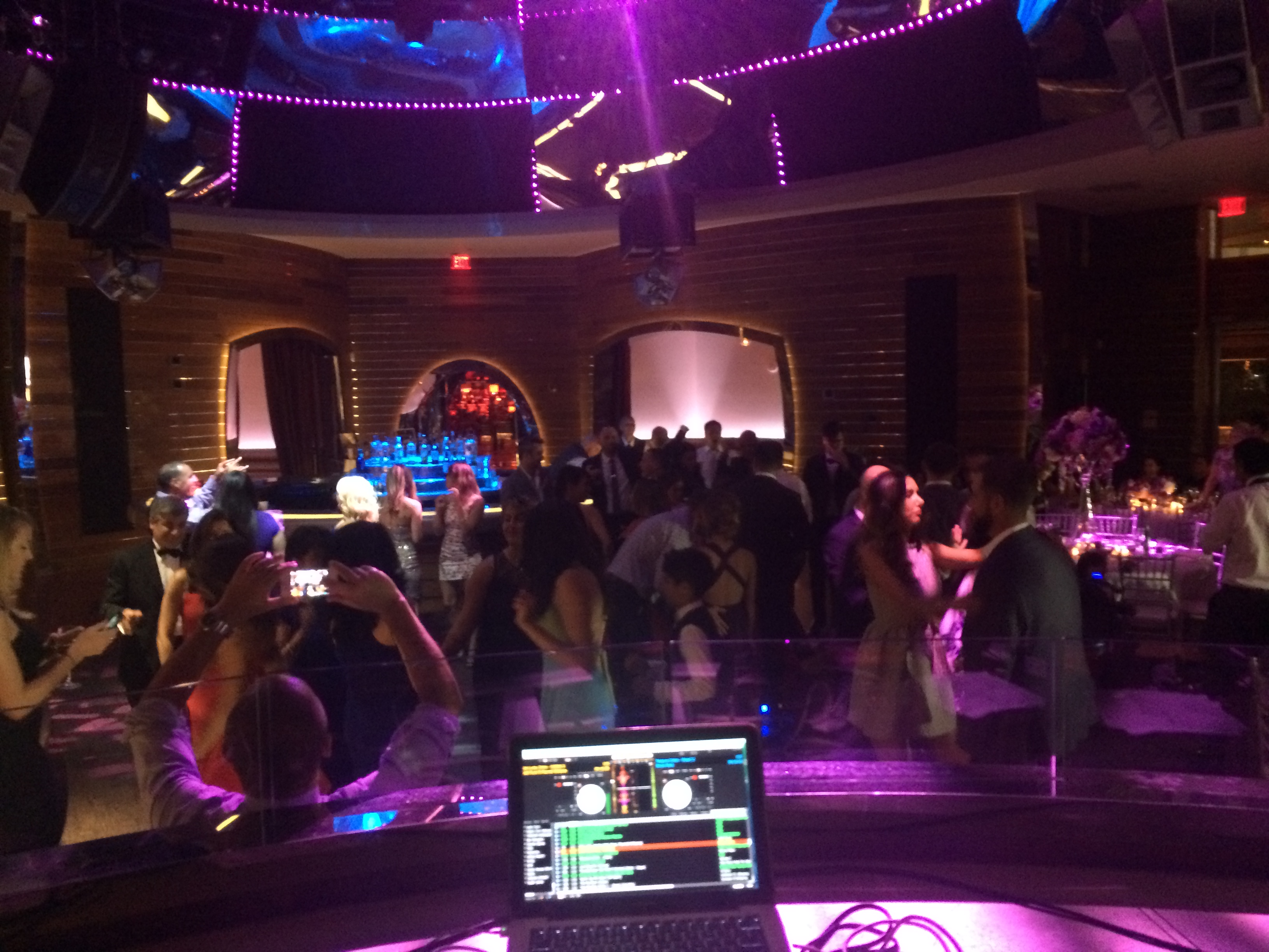 DJ Las Vegas Cherry Nightclub